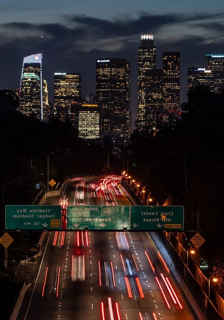 洛杉矶市中心和101号高速公路